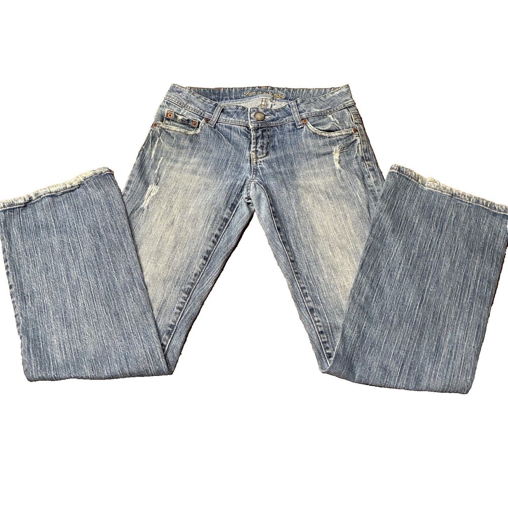 American Eagle Jeans Artist, Size 6 Short, Low Rise Boot Cut, Distressed